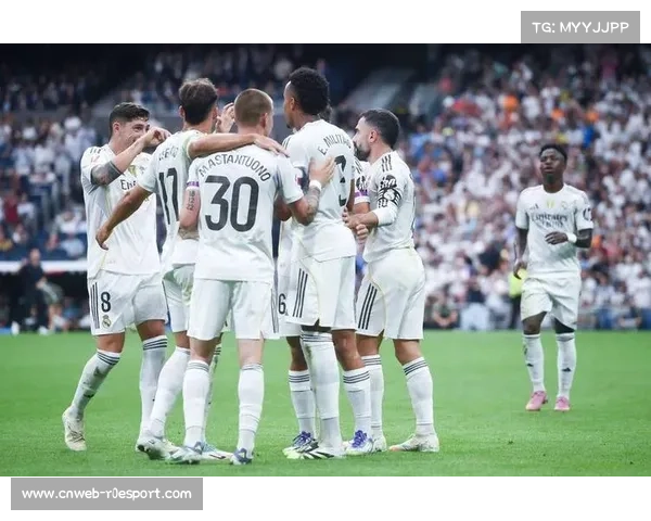 皇马VS贝蒂斯首发浮现：法国兽腰坐镇，居莱尔+贝林厄姆领衔